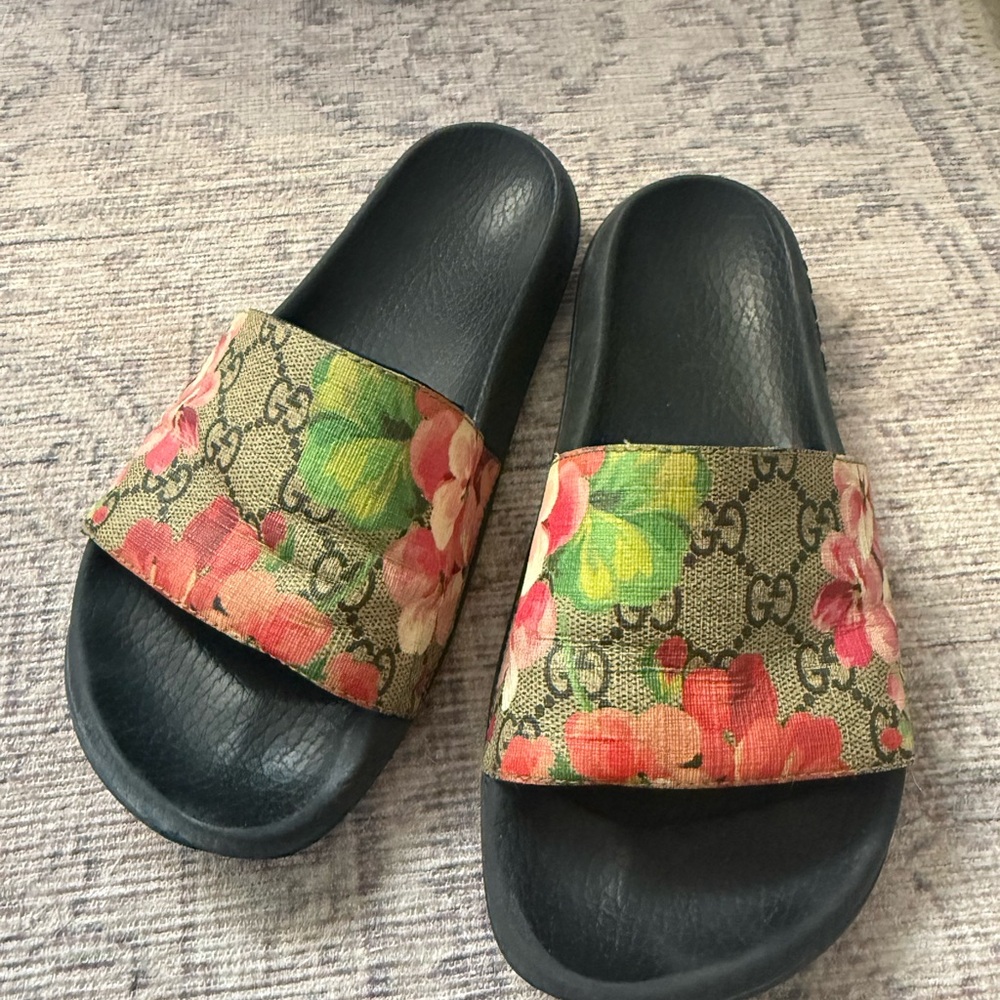 Gucci Black Slide Sandals with Floral GG Canvas Straps